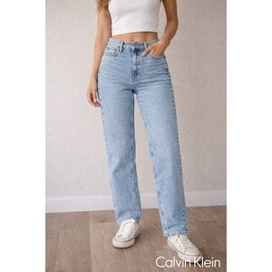 Calvin Klein Women's Jeans Light Wash Straight Leg Denim (Size 8) – NWT